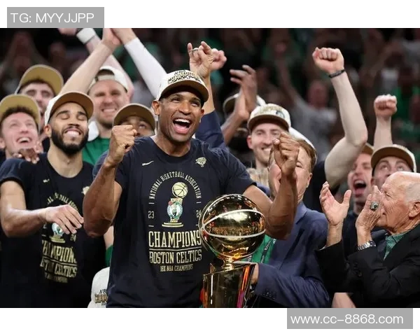 科尔称霍福德搭配能力强大将为追梦提供重要支持